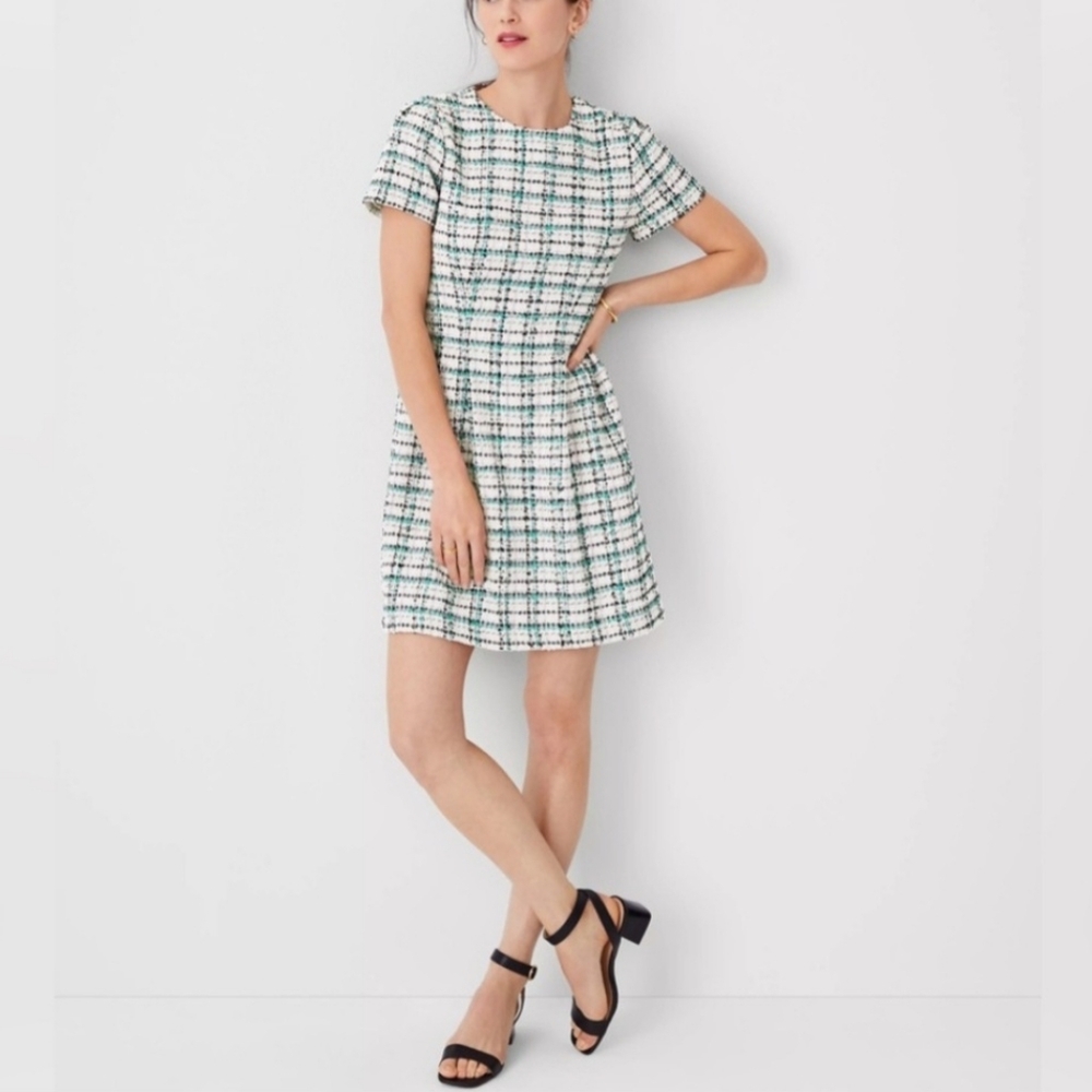 Ann Taylor Plaid Tweed Sheath Short Sleeve Round Neck Dress